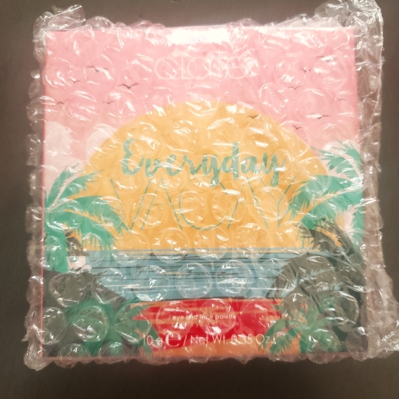 BUNDLE CIATE Palette REALHER Liner Laritzy Illuminator blinc UltraVolume Mascara - Picture 4 of 11